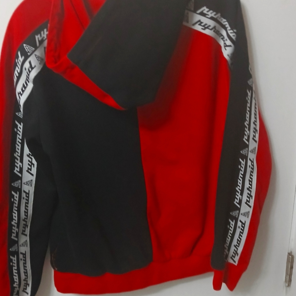 Black pyramid  hood two-tone hoodie